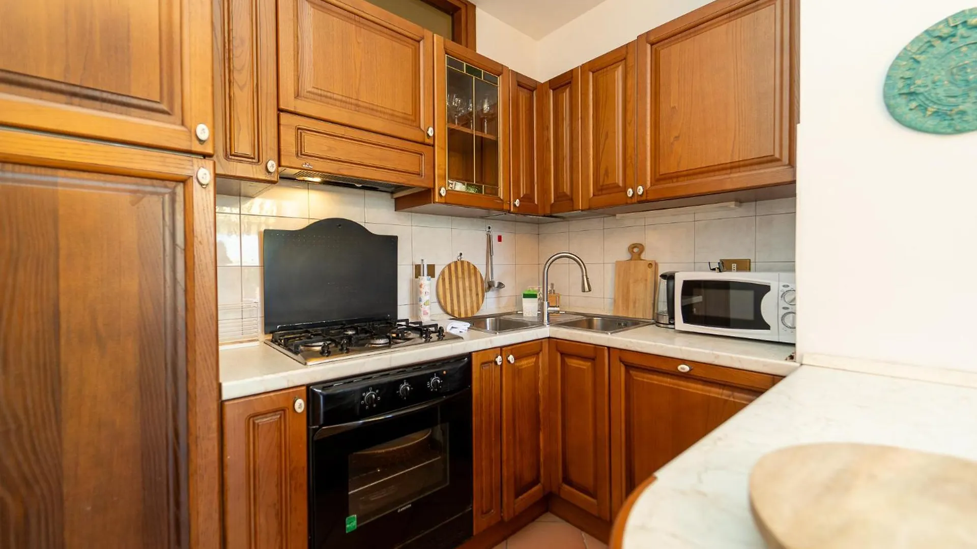Apartamento Casa Con Parcheggio, Piscina Giardino, Barbecue Sala Comacina